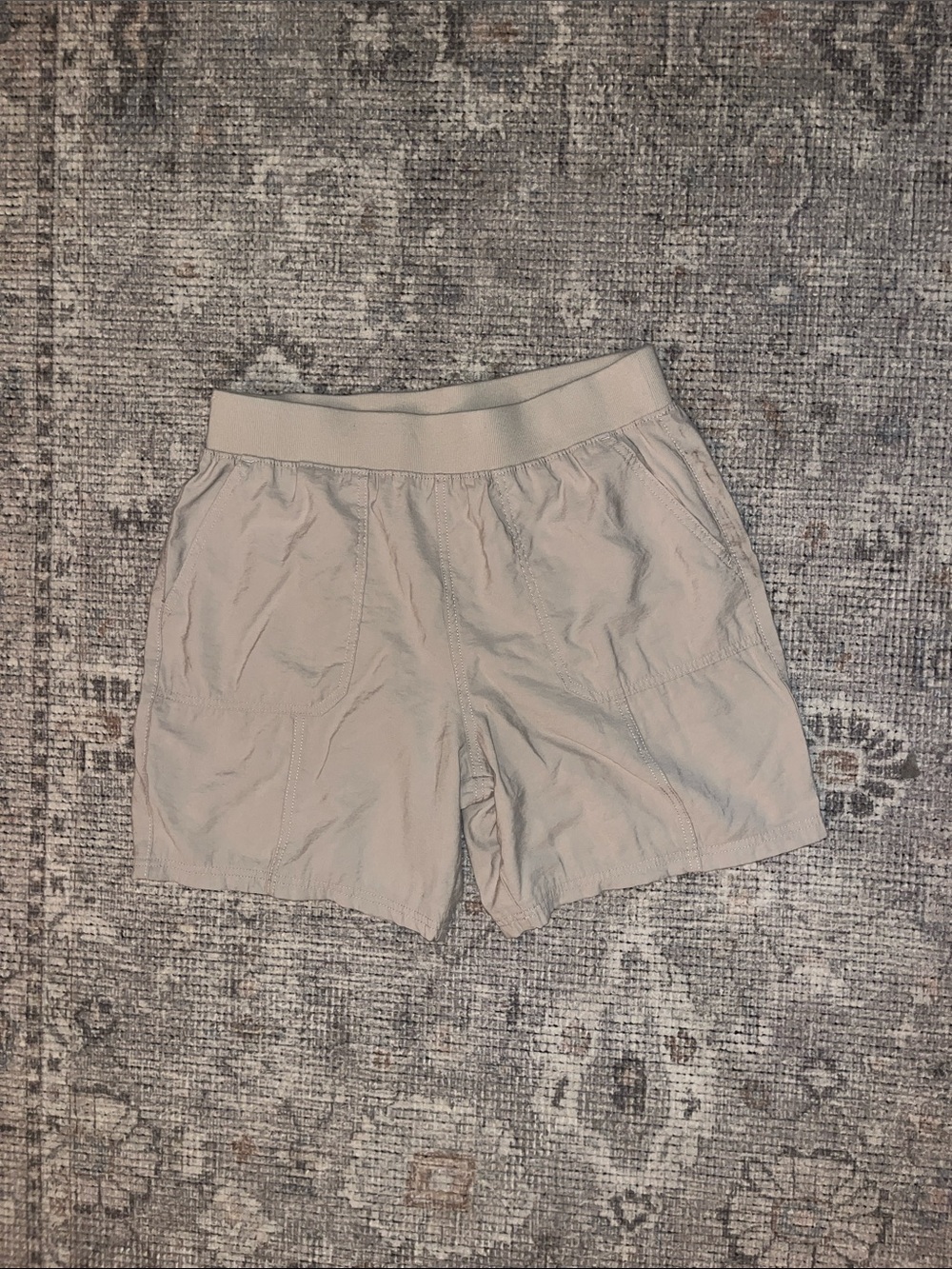 Style & Co. Women's Light Cream Elastic-Waist Athletic Shorts